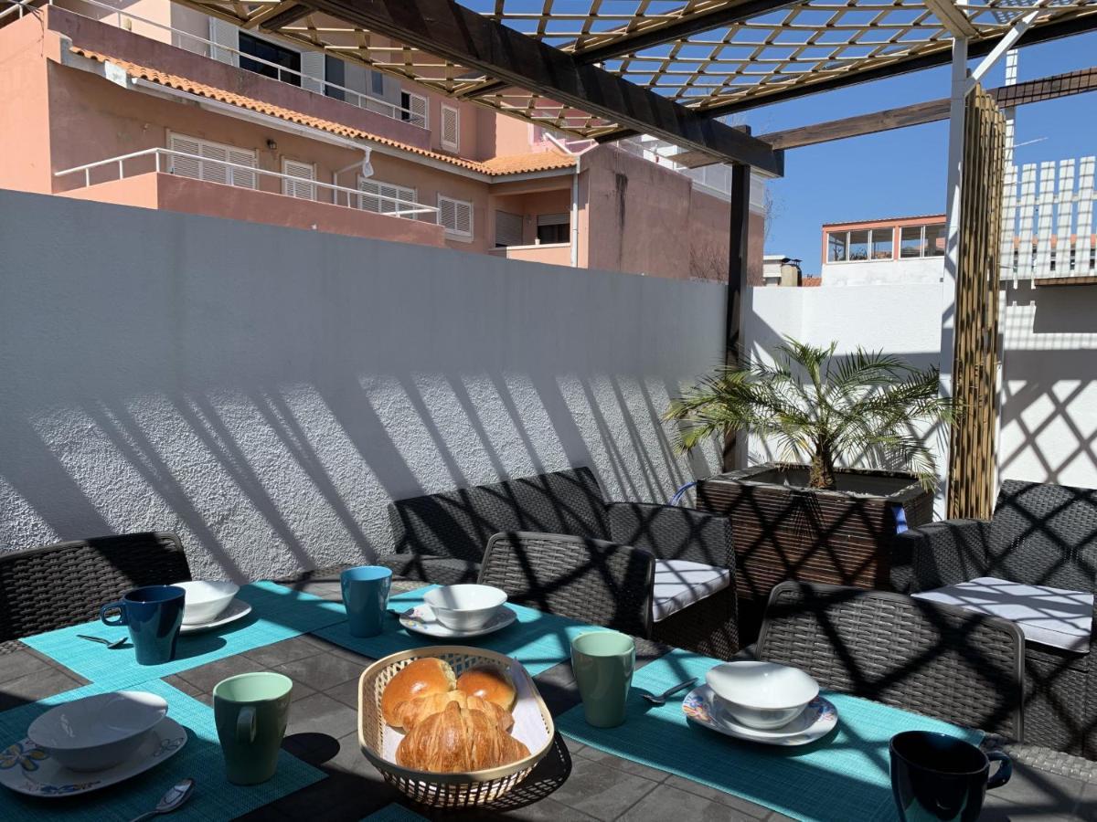 Duplex Apartment With Terrace In Cascais Downtown المظهر الخارجي الصورة