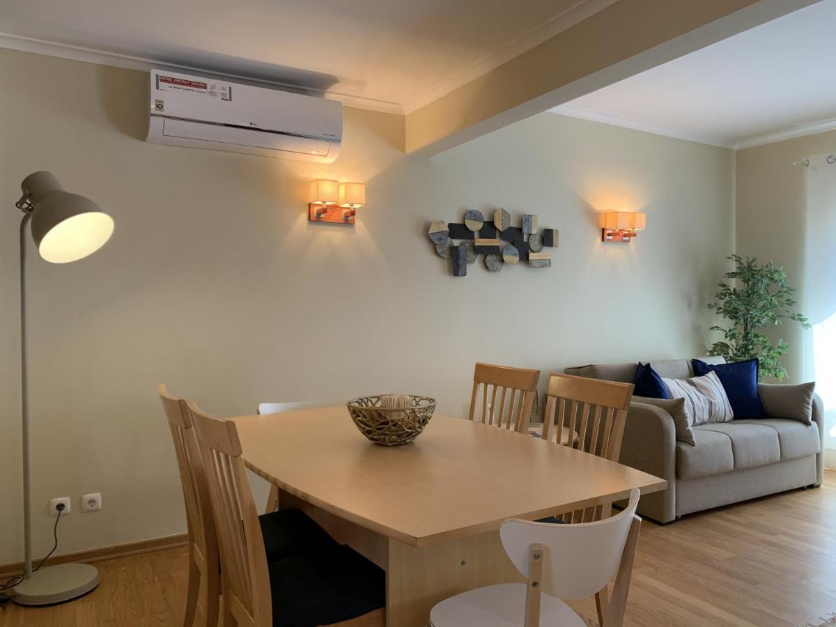 Duplex Apartment With Terrace In Cascais Downtown المظهر الخارجي الصورة