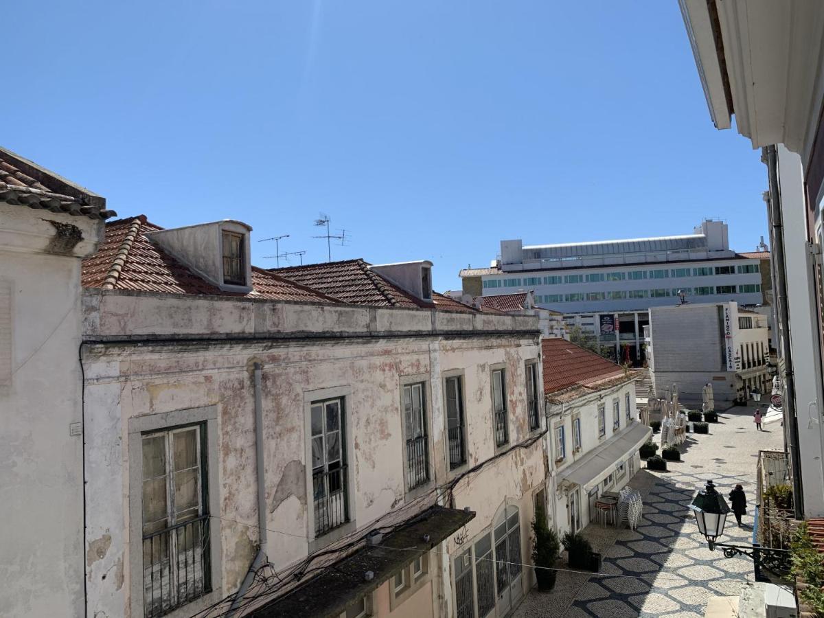 Duplex Apartment With Terrace In Cascais Downtown المظهر الخارجي الصورة