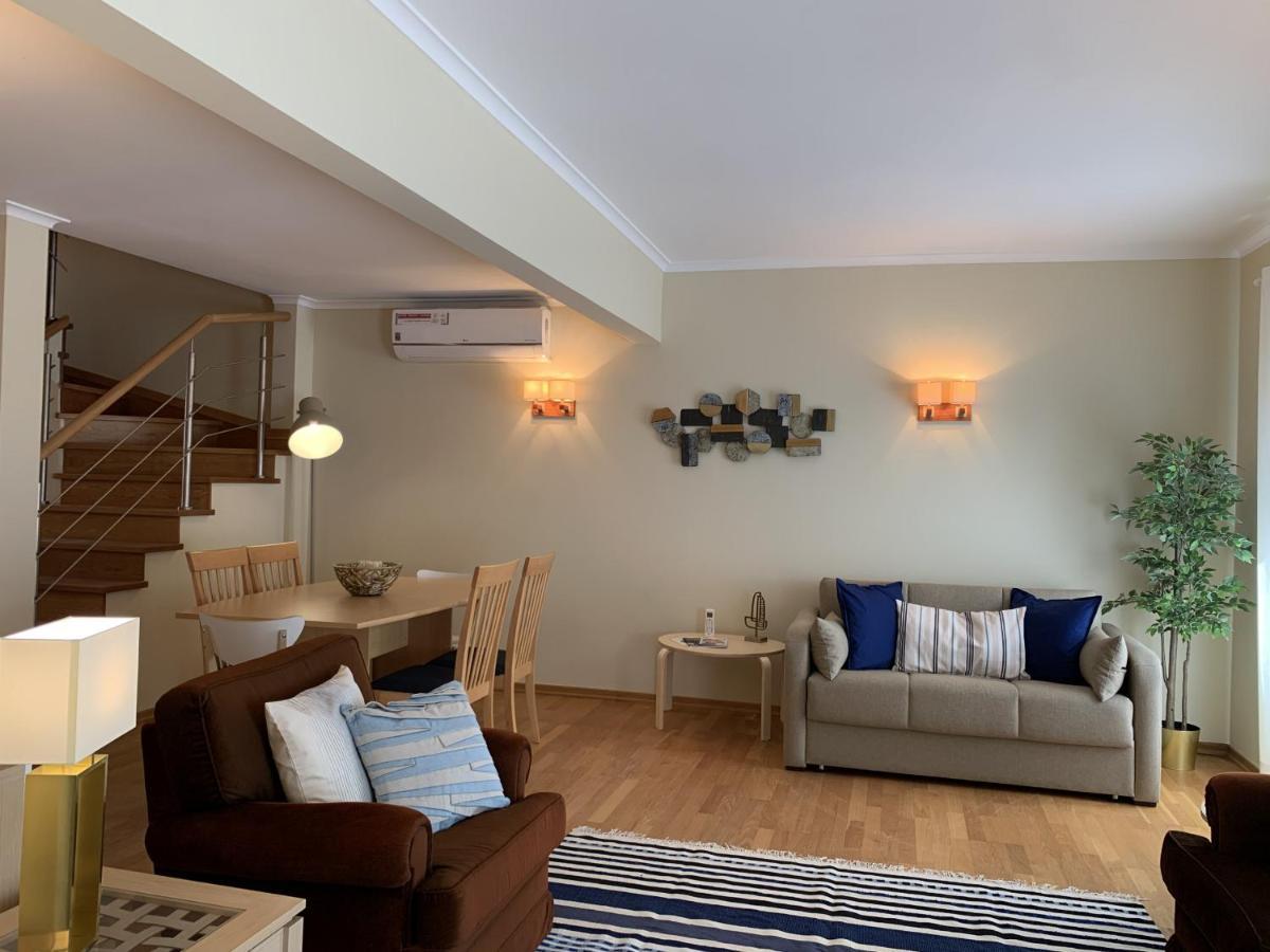 Duplex Apartment With Terrace In Cascais Downtown المظهر الخارجي الصورة