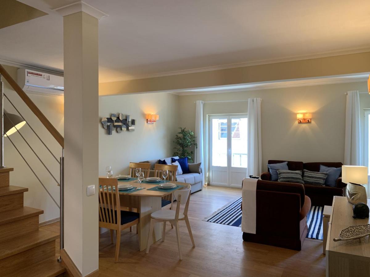 Duplex Apartment With Terrace In Cascais Downtown المظهر الخارجي الصورة