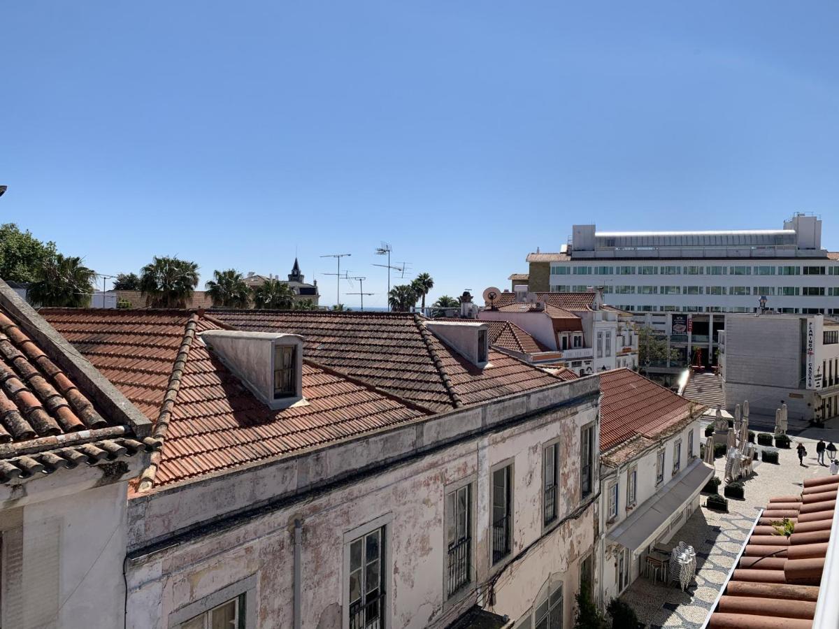 Duplex Apartment With Terrace In Cascais Downtown المظهر الخارجي الصورة