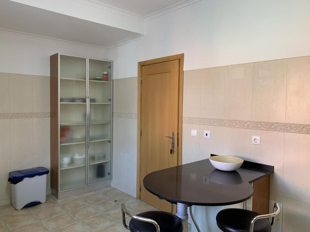 Duplex Apartment With Terrace In Cascais Downtown المظهر الخارجي الصورة